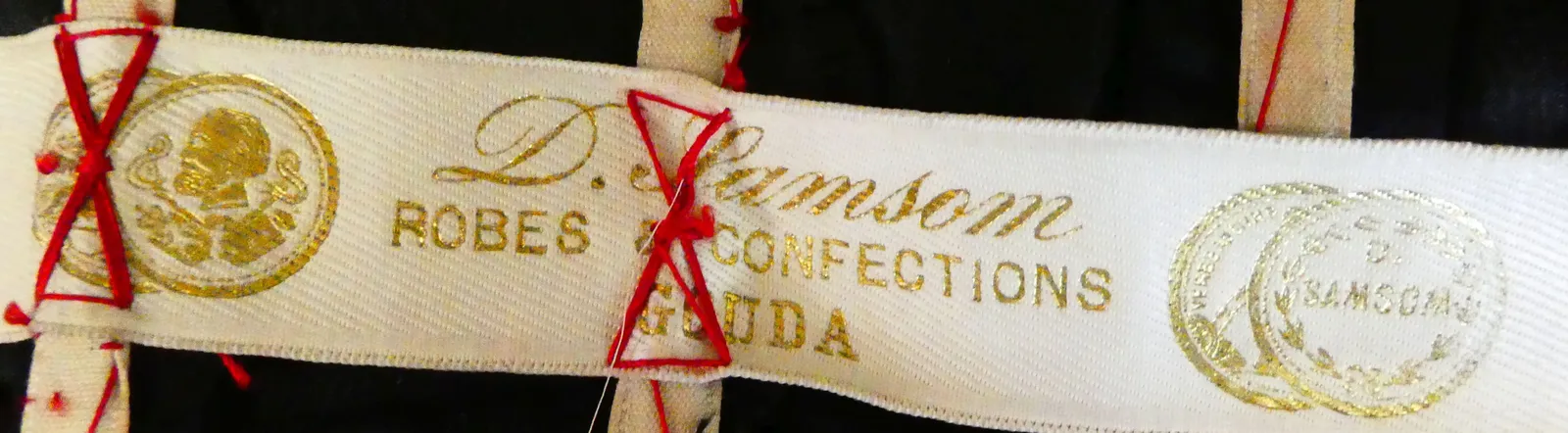 Etiquette avec texte D. Samson / Robes & Confections / Gouda