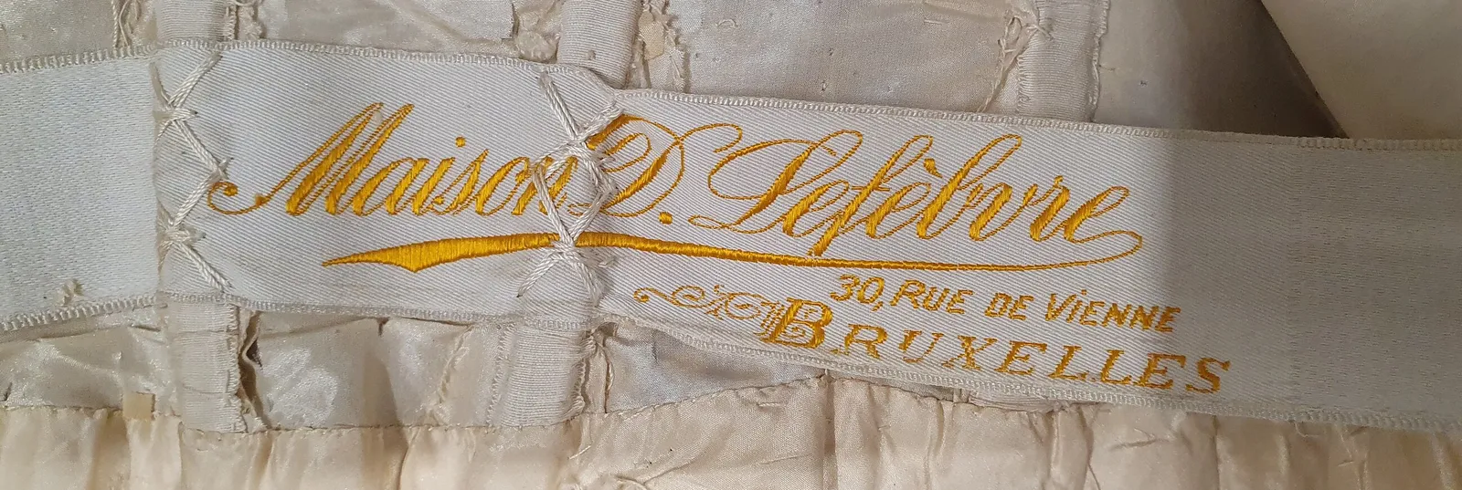 Label van Maison D. Lefèbre