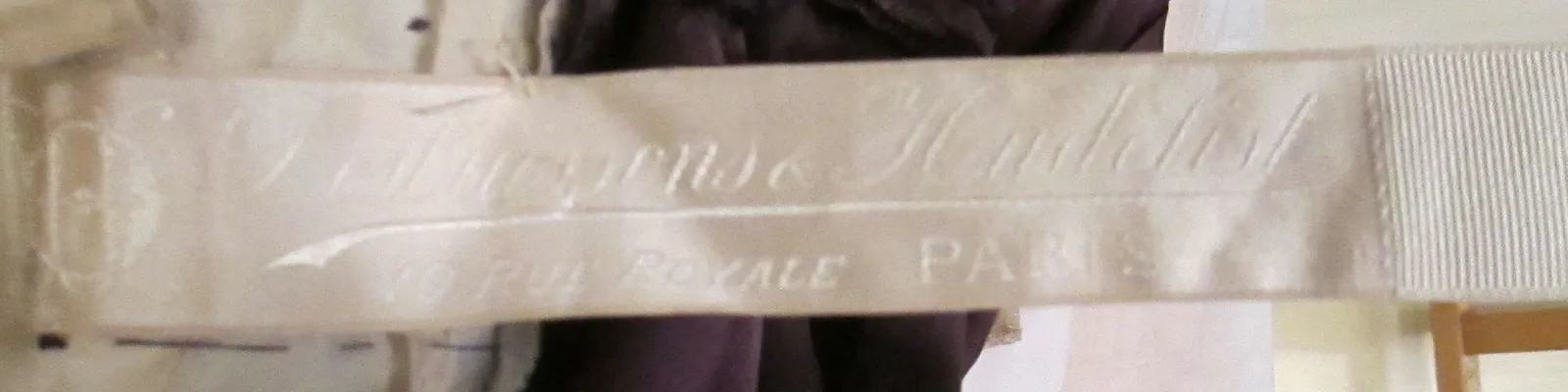 Label van Desbuissons & Hudelist