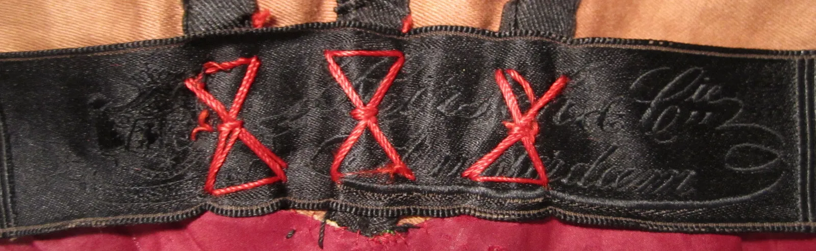 Label van Hirsch & Cie