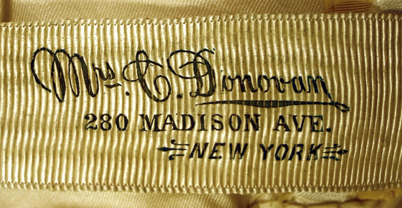 Label van Catherine Donovan