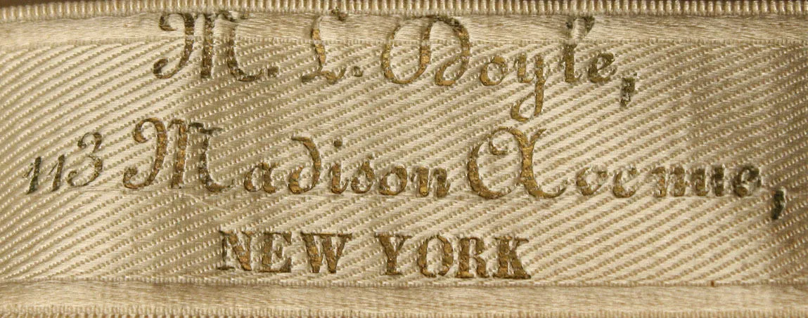 Label van M. L. Doyle