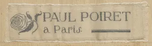 Label met tekst Paul Poiret / à Paris